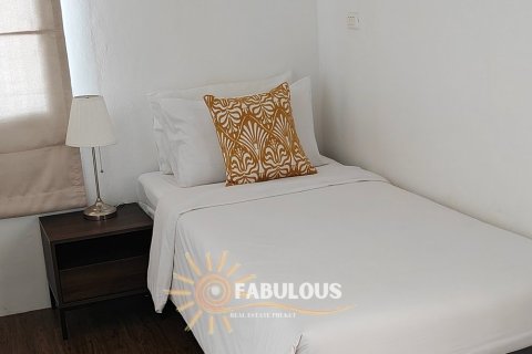 Villa in Rawai, Thailand 3 bedrooms № 179327 - photo 9
