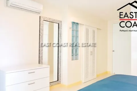 Condominio de 2 dormitorios en Pattaya, Tailandia № 213624 - foto 6