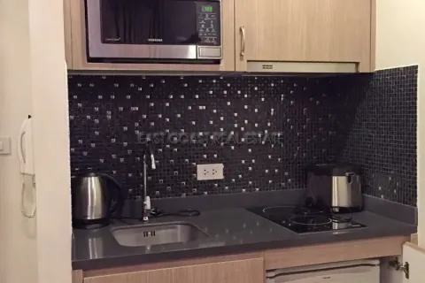 Condominio de 1 dormitorio en Pattaya, Tailandia № 213626 - foto 4