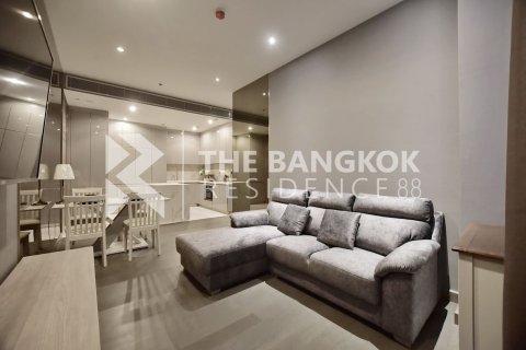 Condo in Bangkok, Thailand, 2 bedrooms № 184659 - photo 2
