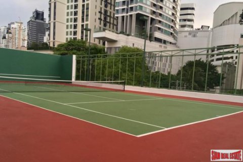 Apartment in Bangkok, Thailand 2 bedrooms № 193289 - photo 4
