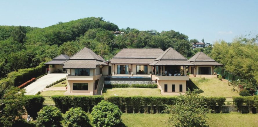 Villa in Phuket, Thailand 3 bedrooms № 177782