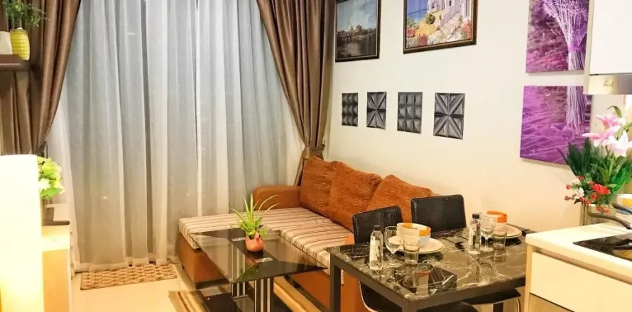 Studio dans le Condo à Pattaya, Thaïlande  № 151667