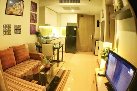 Studio dans le Condo à Pattaya, Thaïlande  № 151667 - photo 2