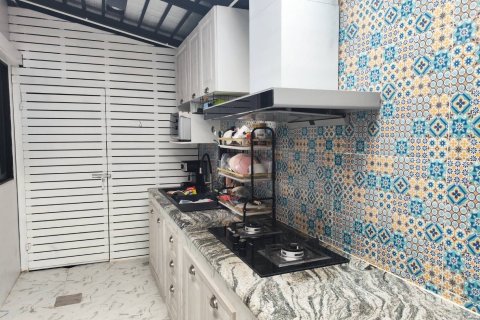 Таунхаус в Банг Круае, Таиланд с 4 спальнями № 167639 - фото 26