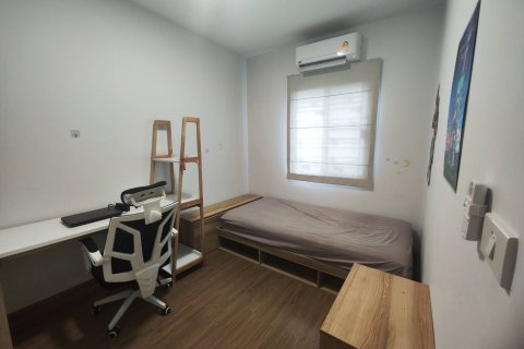 Таунхаус в Банг Круае, Таиланд с 4 спальнями № 167639 - фото 16