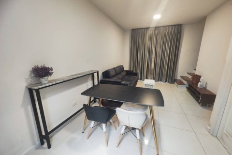 Таунхаус в Банг Круае, Таиланд с 4 спальнями № 167639 - фото 27