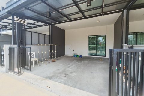 Таунхаус в Банг Круае, Таиланд с 4 спальнями № 167639 - фото 19