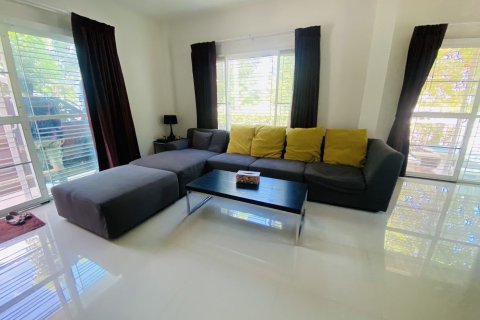 House in Pattaya, Thailand 3 bedrooms № 167644 - photo 3