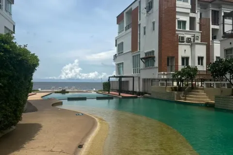 House in Pattaya, Thailand 4 bedrooms № 167640