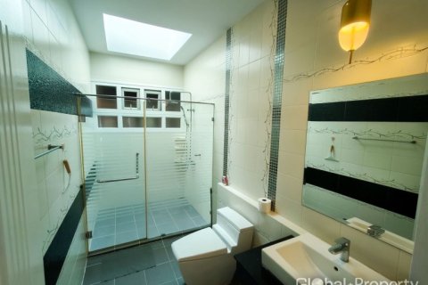 Дом в Паттайе, Таиланд с 4 спальнями  № 113591 - фото 29