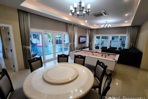 Дом в Паттайе, Таиланд с 4 спальнями  № 113591 - фото 28