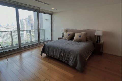 Condo in Khlong San, Bangkok, Thailand, 2 bedrooms № 169232 - photo 18