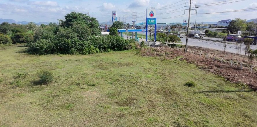 Земельный участок в Сарабури, Таиланд 52м2 № 169227