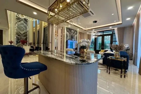 Дом в Лат Крабанге, Бангкок, Таиланд с 4 спальнями № 169231 - фото 6