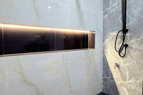 House in Phuket, Thailand 3 bedrooms № 169228 - photo 9