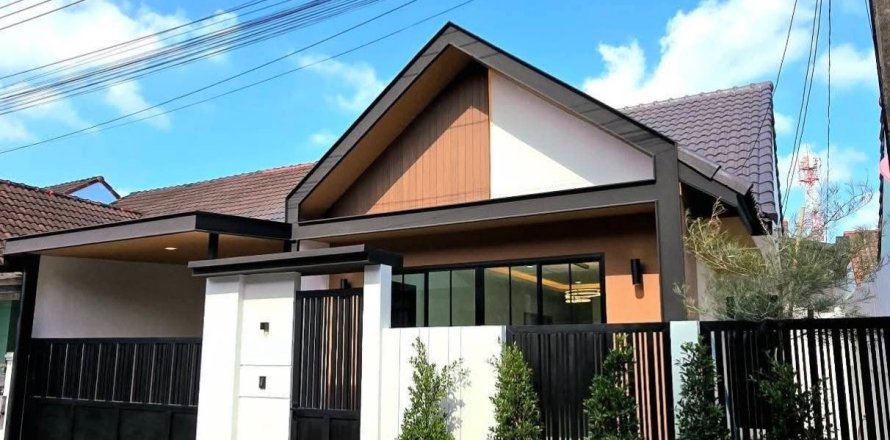 House in Phuket, Thailand 3 bedrooms № 169228