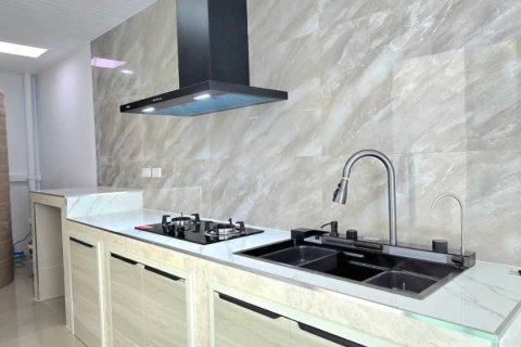 House in Phuket, Thailand 3 bedrooms № 169228 - photo 7