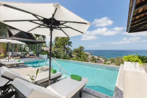 Villa in Phuket, Thailand 5 bedrooms № 190634