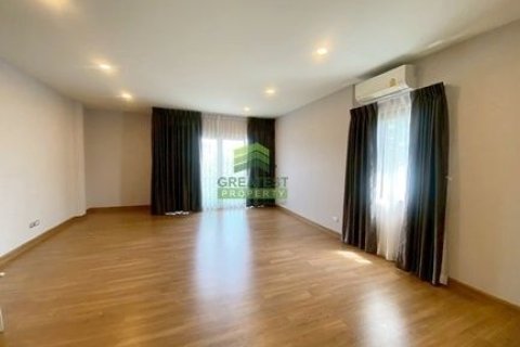 Maison à Bang Kaeo, Thaïlande 4 chambres № 147174 - photo 4