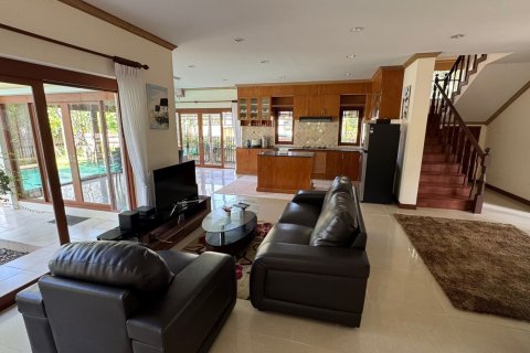 Villa à Phuket, Thaïlande 3 chambres № 147178 - photo 2