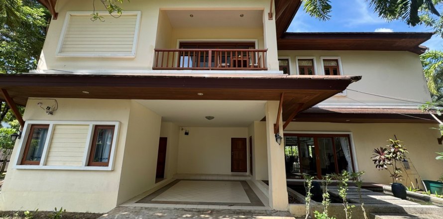 Villa à Phuket, Thaïlande 3 chambres № 147178