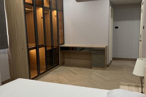 Кондоминиум с 2 спальнями в Бангкок Ной, Таиланд № 147177 - фото 16