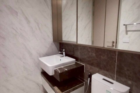 Кондоминиум с 2 спальнями в Клонг Тоэй, Бангкок, Таиланд № 147370 - фото 19