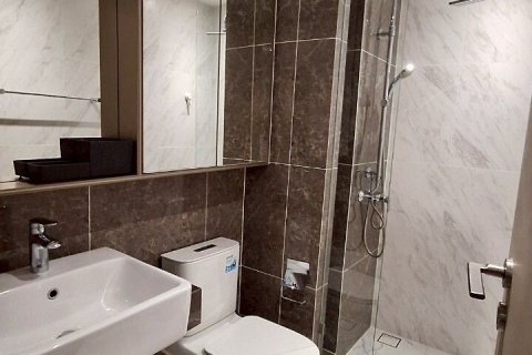 Кондоминиум с 2 спальнями в Клонг Тоэй, Бангкок, Таиланд № 147370 - фото 6