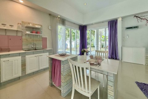 Penthouse in Pattaya, Thailand 3 rooms № 170383 - photo 2