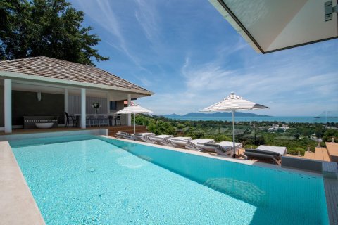House in Ko Samui, Thailand 5 bedrooms № 170380 - photo 2