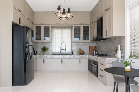 House in Ko Samui, Thailand 5 bedrooms № 170380 - photo 6