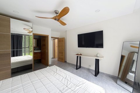 House in Ko Samui, Thailand 3 bedrooms № 170381 - photo 11