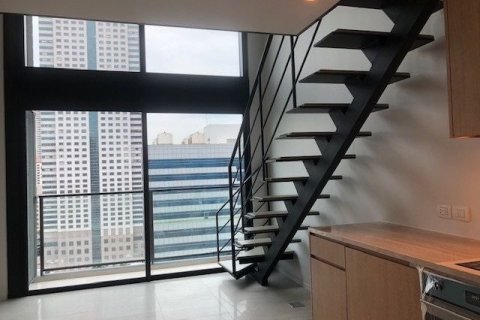 Studio dans le Condo à Bang Rak, Bangkok, Thaïlande  № 136580 - photo 29