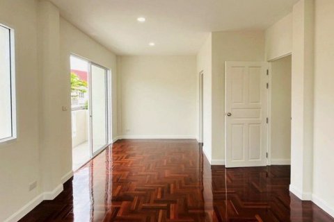 House in Bang Bon, Bangkok, Thailand 3 bedrooms № 136582 - photo 9