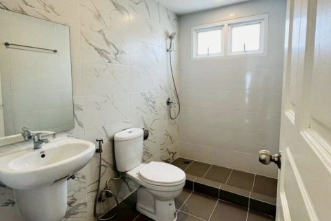 House in Bang Bon, Bangkok, Thailand 3 bedrooms № 136582 - photo 10