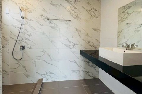 House in Bang Bon, Bangkok, Thailand 3 bedrooms № 136582 - photo 11