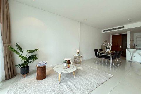 Condo in Bangkok, Thailand, 2 bedrooms № 202099 - photo 3