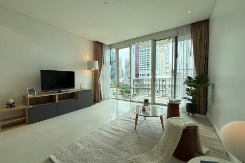Condo in Bangkok, Thailand, 2 bedrooms  № 202099