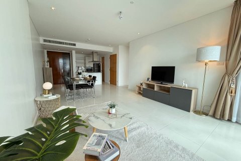 Condo in Bangkok, Thailand, 2 bedrooms № 202099 - photo 4