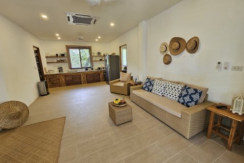Villa in Ko Samui, Thailand 3 bedrooms № 138137 - photo 11