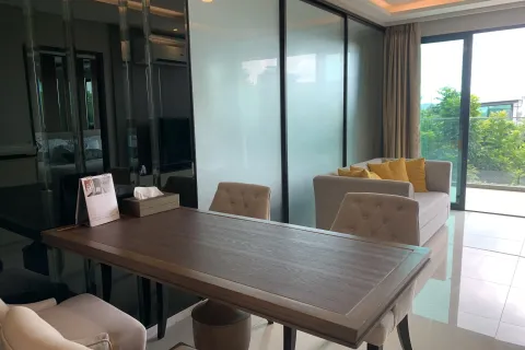 Condo in Phuket, Thailand, 2 bedrooms  № 138200 - photo 14