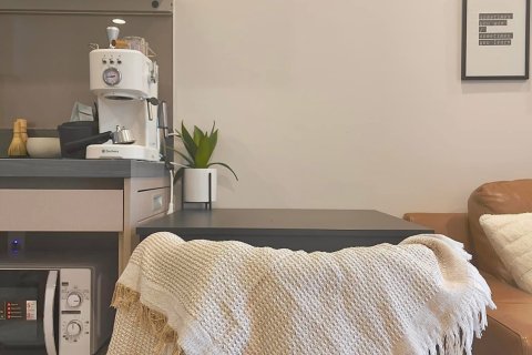 Studio dans le Condo à Khlong Toei, Bangkok, Thaïlande  № 138201 - photo 4