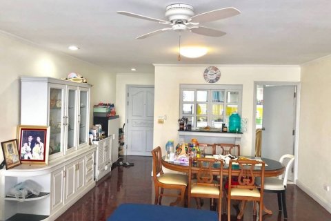 Condo à Watthana, Bangkok, Thaïlande, 3 chambres № 134066 - photo 4