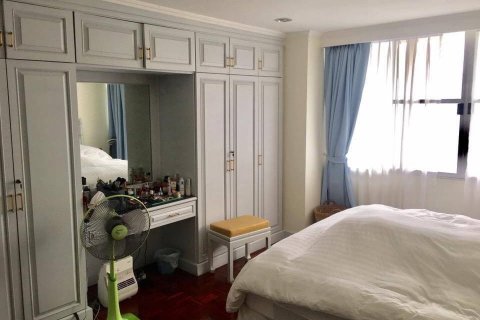 Condo à Watthana, Bangkok, Thaïlande, 3 chambres № 134066 - photo 8