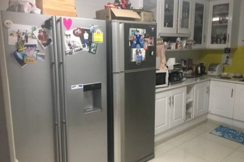 Condo à Watthana, Bangkok, Thaïlande, 3 chambres № 134066 - photo 20