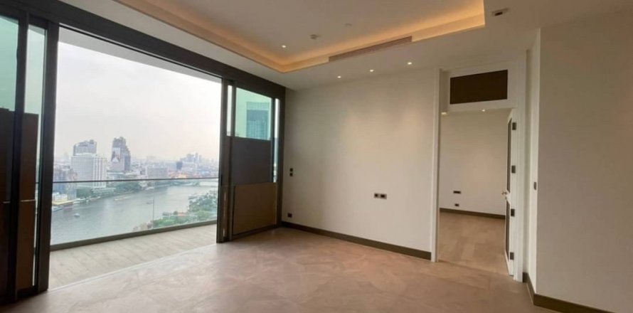 Condo in Khlong San, Bangkok, Thailand, 2 bedrooms  № 134071