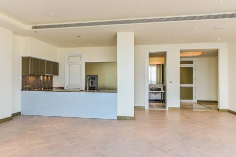 Кондоминиум с 3 спальнями в Кхлонг Сане, Бангкок, Таиланд № 134070 - фото 7