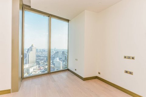 Кондоминиум с 3 спальнями в Кхлонг Сане, Бангкок, Таиланд № 134070 - фото 11