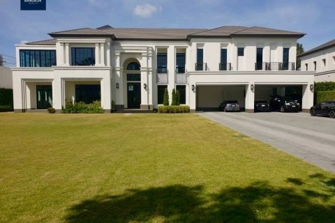 Вилла в Суан Луанге, Бангкок, Таиланд с 5 спальнями  № 134067 - фото 2